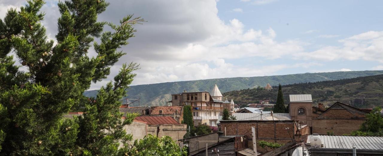 Hotel Garden House Tbilisi ภายนอก รูปภาพ